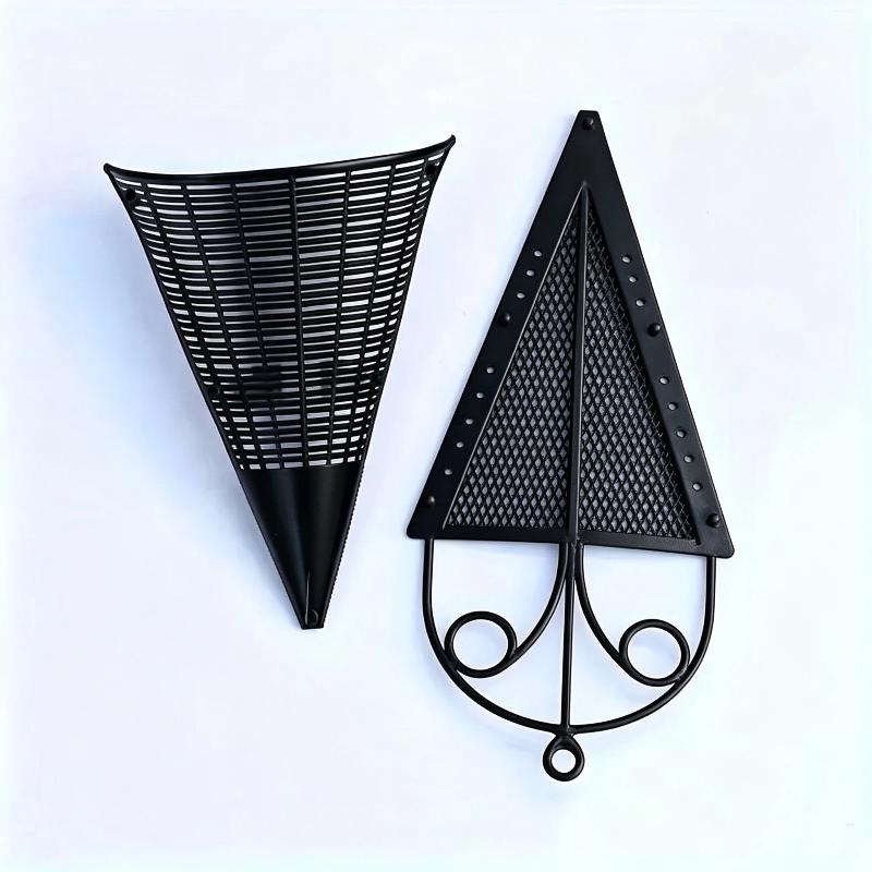 سلة زراعة معلقة على شكل مخروط  - مراجعة Hanging Planter Basket وسعره