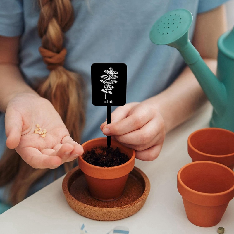 24 قطعة من لوحات تعريف النباتا - مراجعة Gardening Tools With Names وسعره